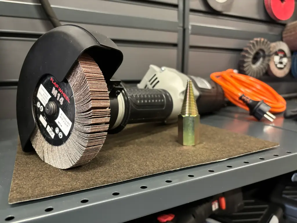 Rechte hand Slijp / Borstel / Polijstmachine