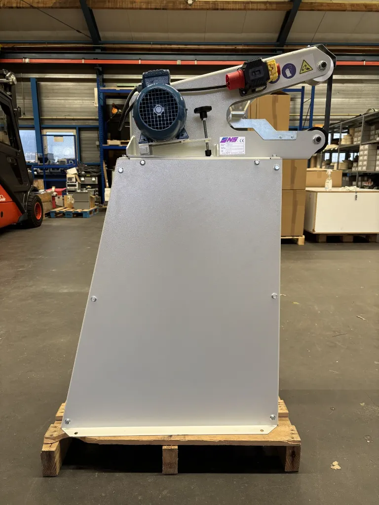 NS LB75 bandslijpmachine nu voor €1673,00!